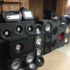 Meet your Posher, Troy